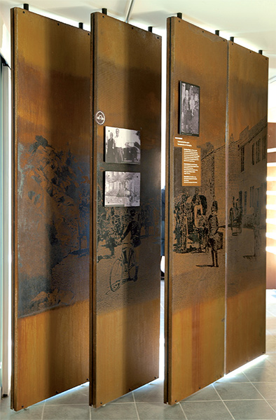 Plaque de porte Musée Réf:914 MDH Pochoirs et signalétiques